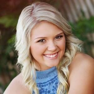 Meet your Posher, Kenzie